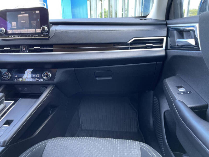 2022 Mitsubishi Outlander ES