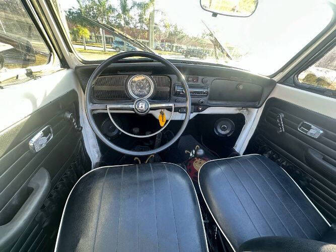 1971 Volkswagen Super Beetle