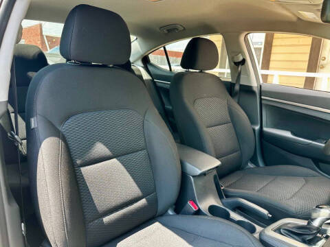 2019 Hyundai Elantra