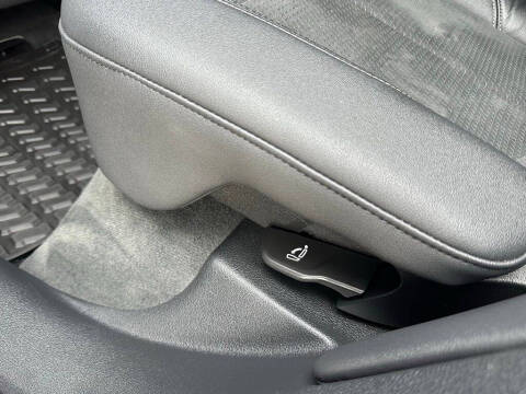 2022 Audi SQ5 3.0T quattro Premium Plus