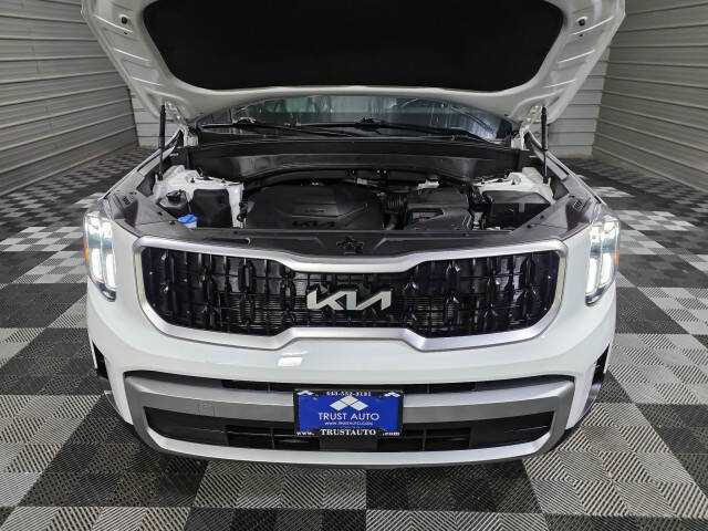 2023 Kia Telluride LX