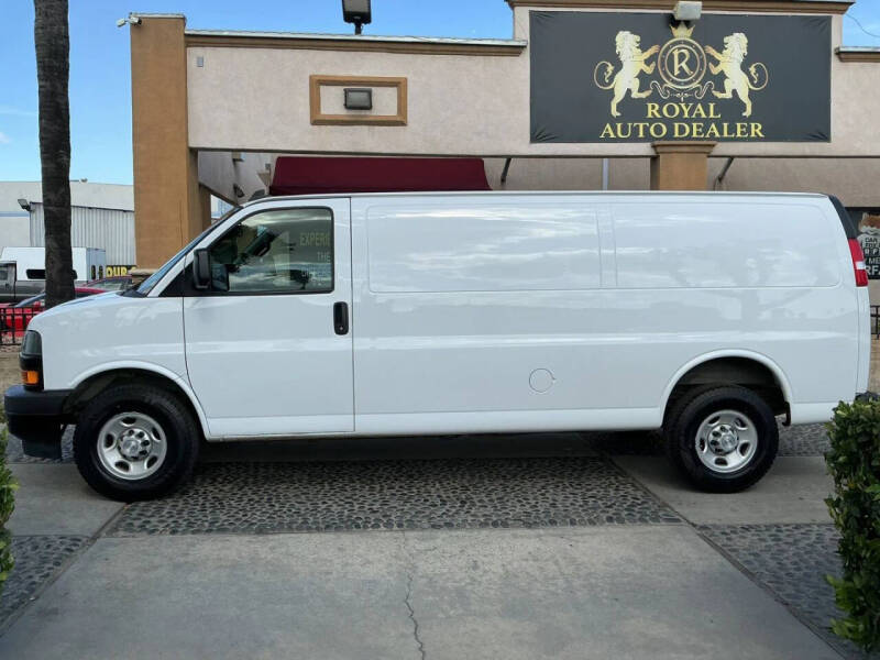 2020 Chevrolet Express 2500
