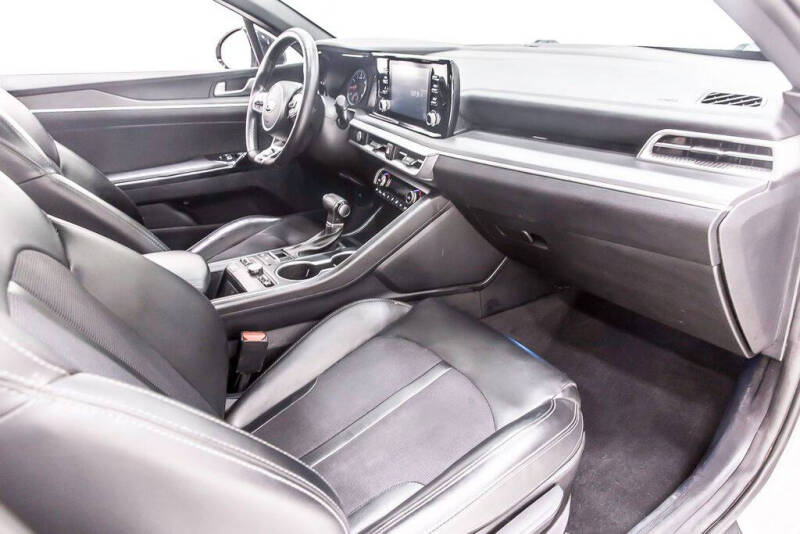 2021 Kia K5