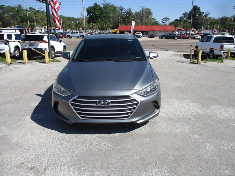 2018 Hyundai Elantra SE