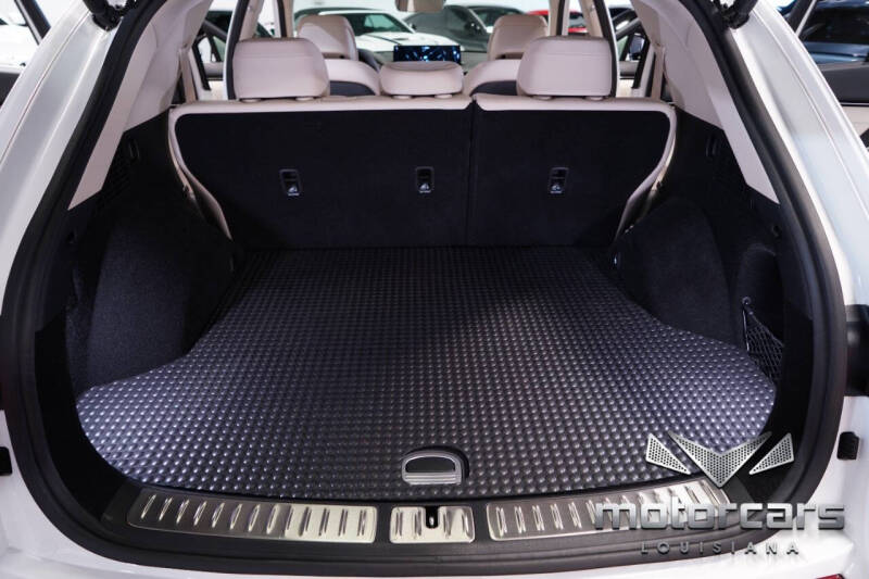 2022 Genesis GV70 2.5T Standard