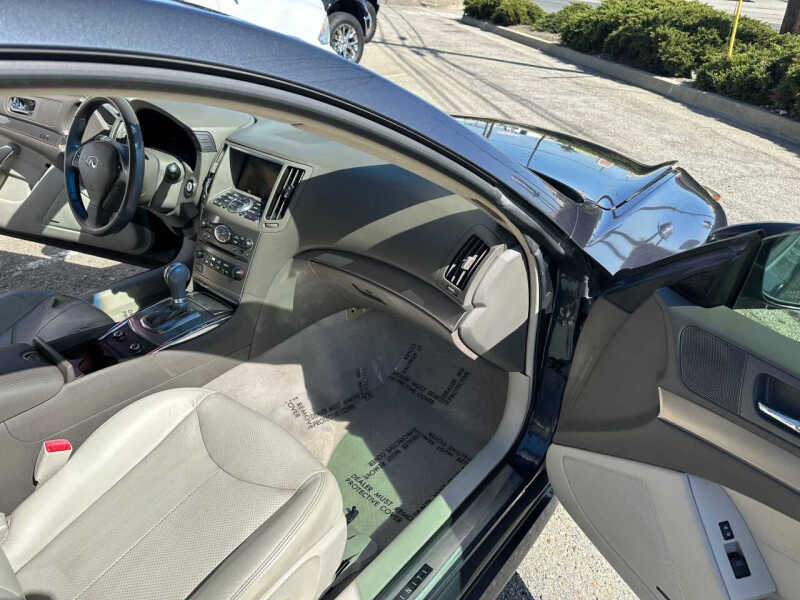 2011 Infiniti G37 Coupe Journey