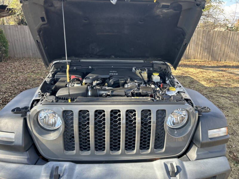 2020 Jeep Gladiator Sport Altitude