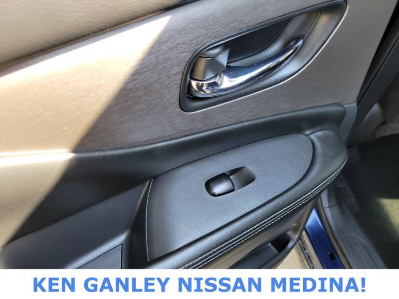 2023 Nissan Murano S