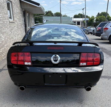 2008 Ford Mustang GT Deluxe