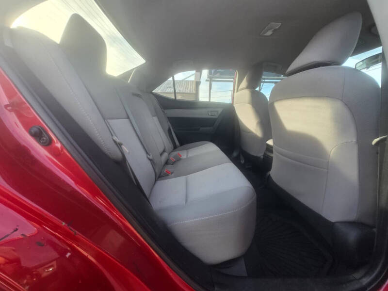 2015 Toyota Corolla LE