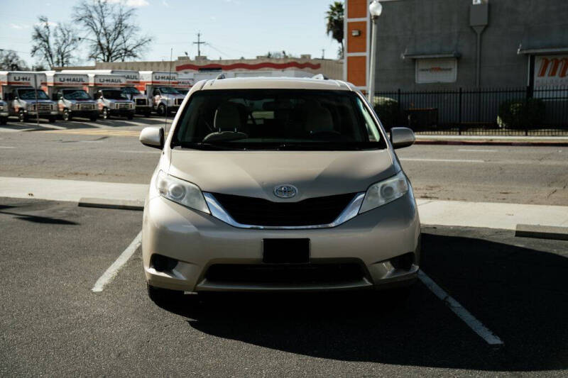 2011 Toyota Sienna