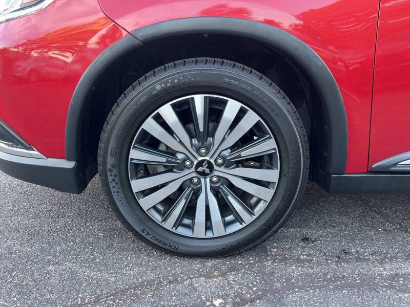 2019 Mitsubishi Outlander SEL