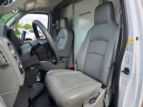 2022 Ford E-Series