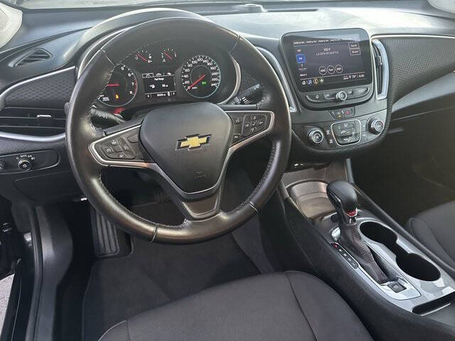 2022 Chevrolet Malibu RS