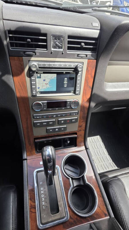 2012 Lincoln Navigator