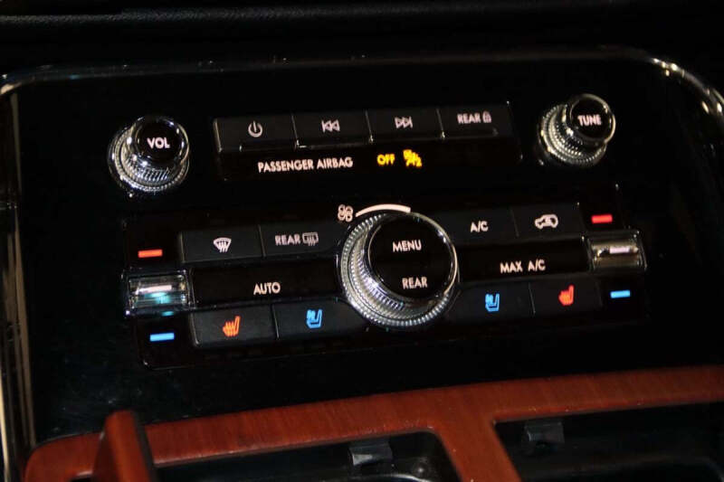 2020 Lincoln Navigator L Reserve