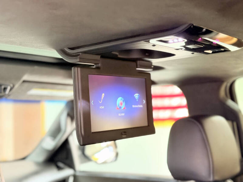 2020 Cadillac Escalade ESV Platinum