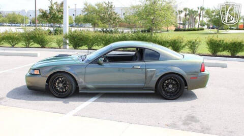2003 Ford Mustang Mach 1 Premium
