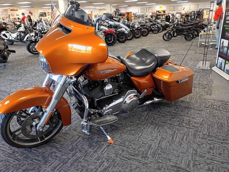 2016 Harley-Davidson Street Glide