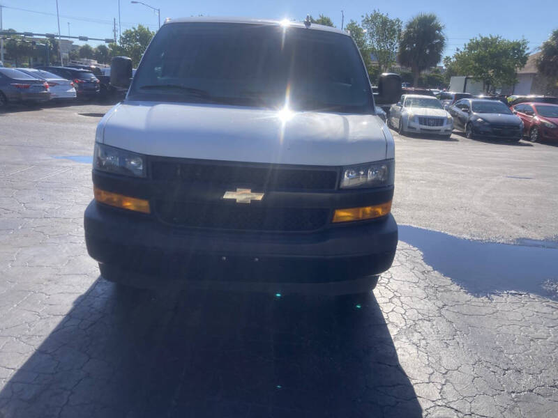 2019 Chevrolet Express 2500