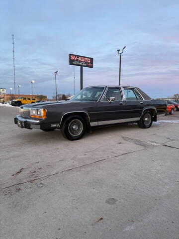 1989 Ford LTD Crown Victoria