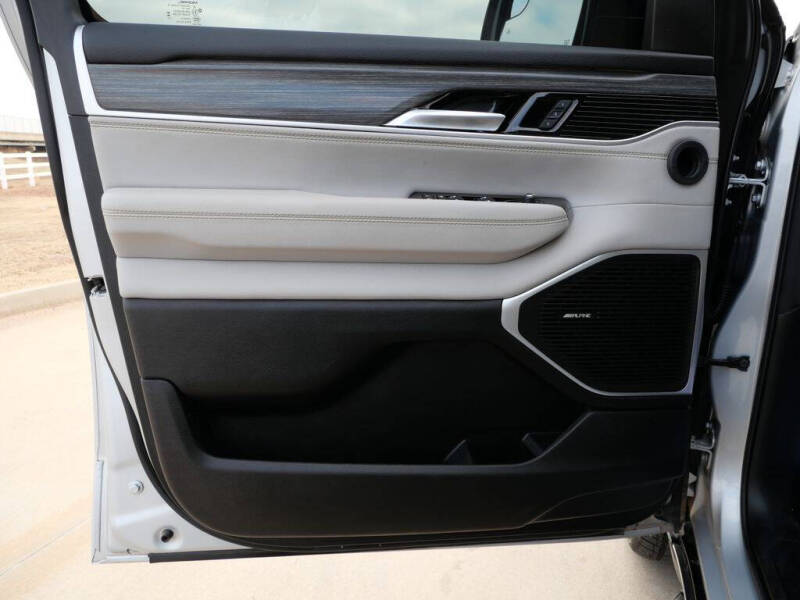 2023 Jeep Wagoneer Series II