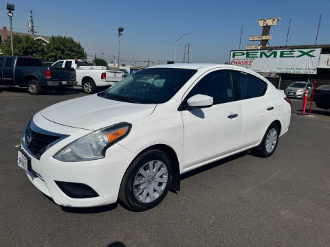 2017 Nissan Versa 1.6 SV