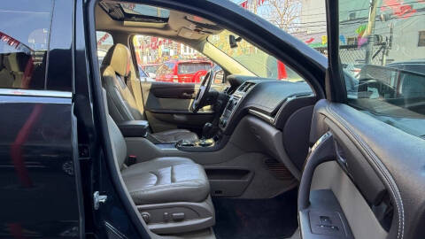 2013 GMC Acadia Denali