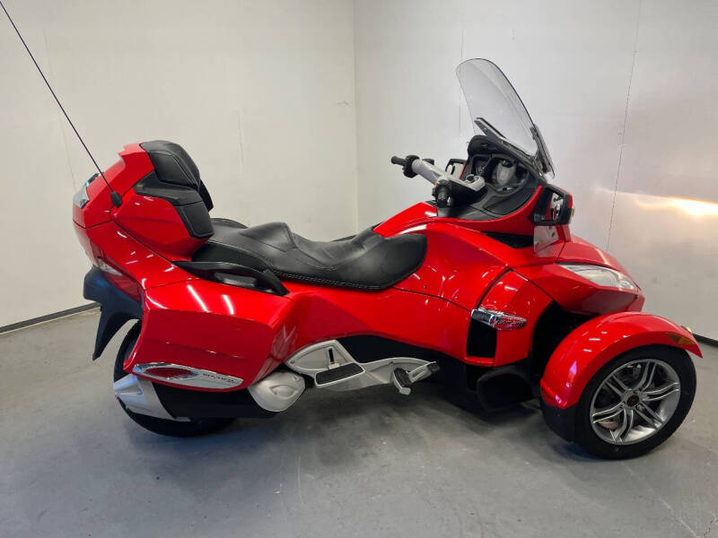 2012 Can-Am Spyder RT-S SM5