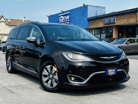 2018 Chrysler Pacifica Hybrid