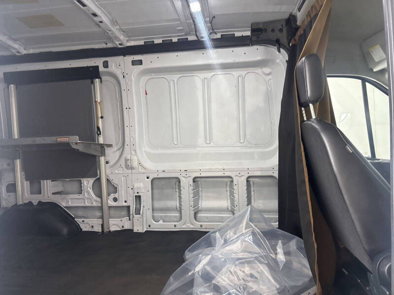 2023 Ford Transit
