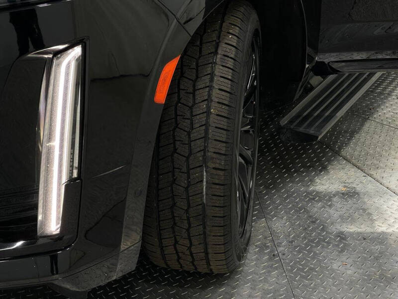 2022 Cadillac Escalade Sport Platinum