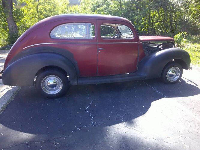 1938 Ford Deluxe