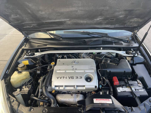 2004 Lexus ES 330