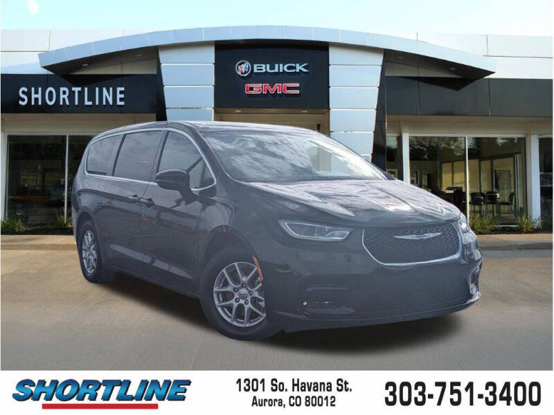 2025 Chrysler Pacifica Select