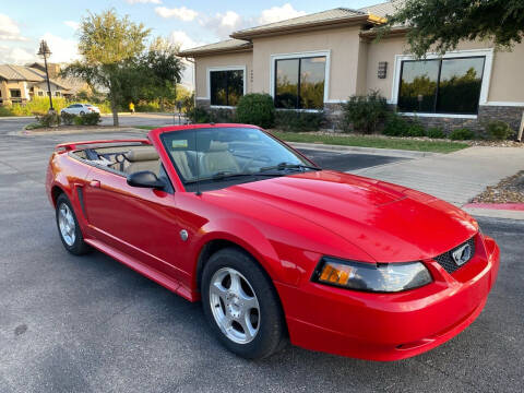 2004 Ford Mustang Deluxe