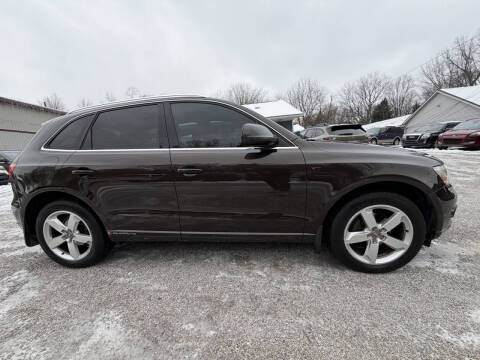 2011 Audi Q5 2.0T quattro Premium Plus