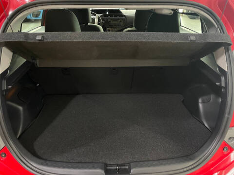 2013 Toyota Prius c Two