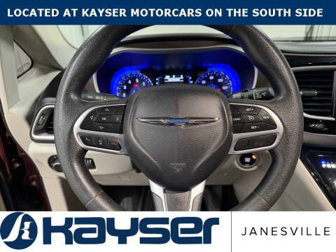 2017 Chrysler Pacifica Touring