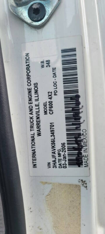 2006 International CF600