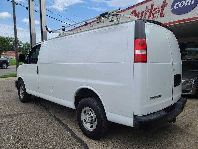2017 Chevrolet Express 2500