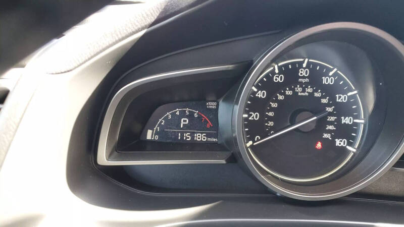 2018 Mazda MAZDA3 Touring