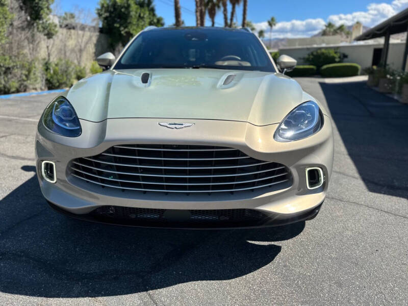 2021 Aston Martin DBX