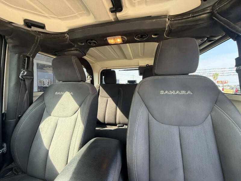 2017 Jeep Wrangler Sahara