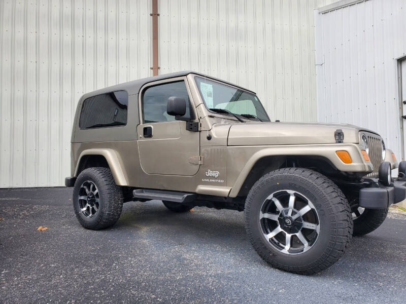 2006 Jeep Wrangler for sale at Grace Motors in Evansville IN