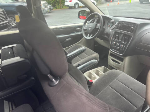 2012 Dodge Grand Caravan American Value Package