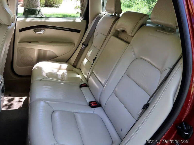 2013 Volvo XC70