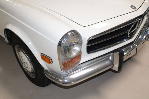 1969 Mercedes-Benz SL-Class