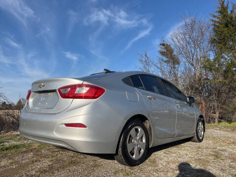 2017 Chevrolet Cruze LS Auto