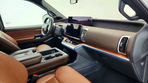 2025 Ford Expedition MAX King Ranch